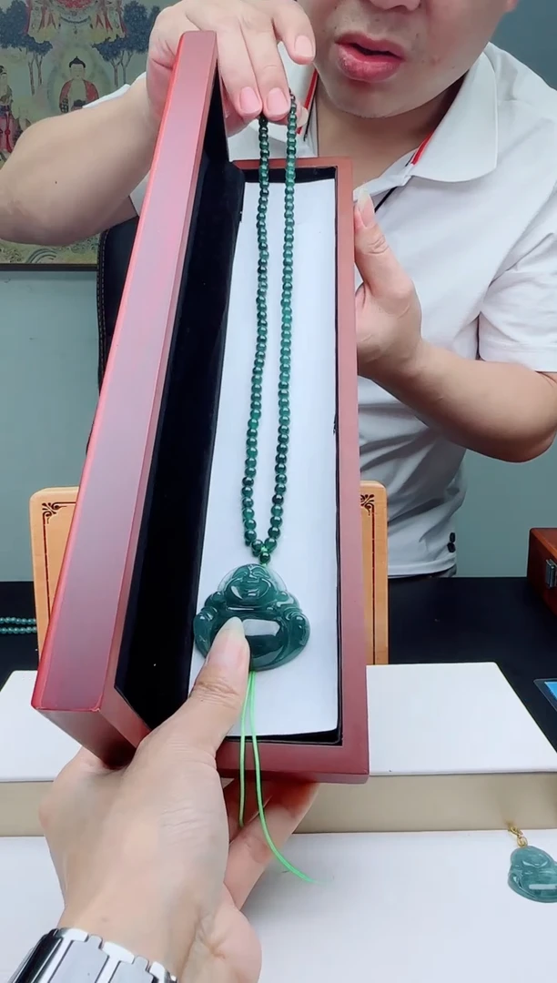颈饰未镶嵌翡翠多样性发其一