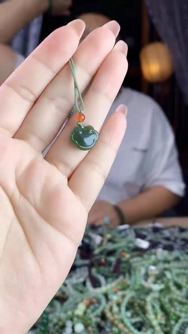 和田玉未镶嵌挂件多样性发货拍一发一