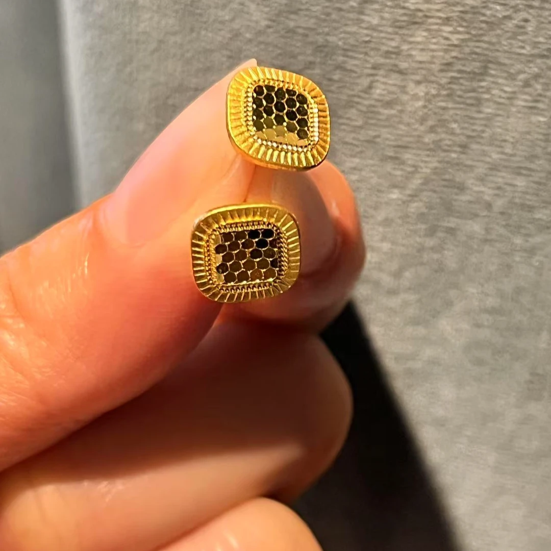 足金999流金岁月小面包鱼鳞耳钉5G工艺