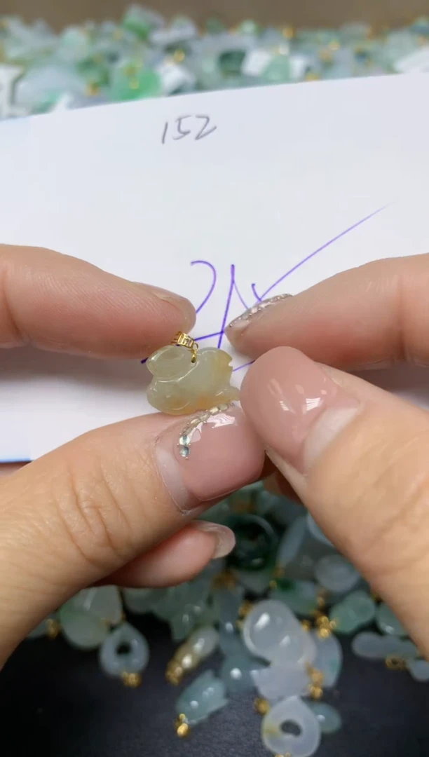 【闪购商品】翡翠挂件18K金镶嵌 天然翡翠A货