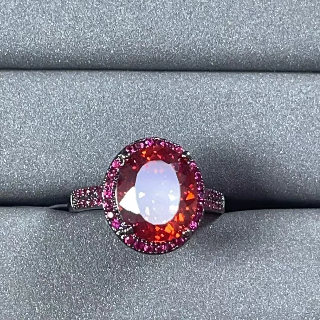 宝阁甄选橙红戒指157