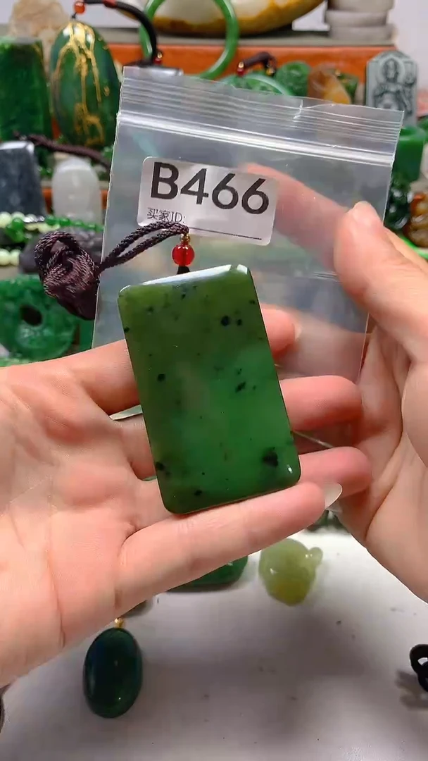 和田玉未镶嵌珠宝半成品1