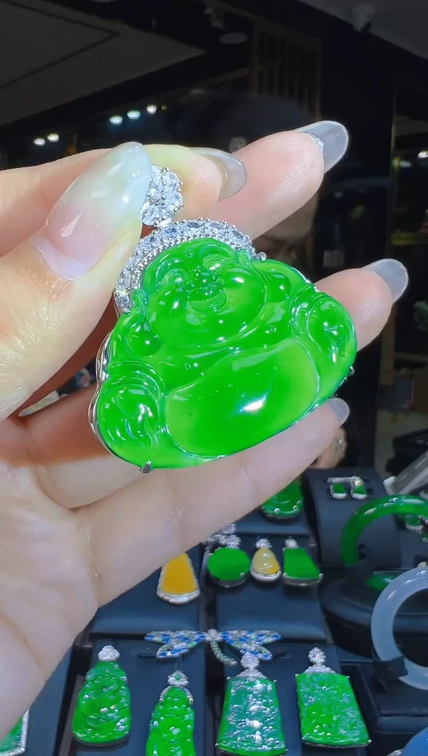 吊坠(赠链)银S925镶嵌翡翠121(多样性发货发其一)