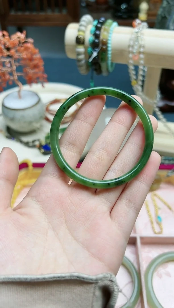 【闪购商品】和田玉手镯未镶嵌和田玉53+#手镯*1 YR