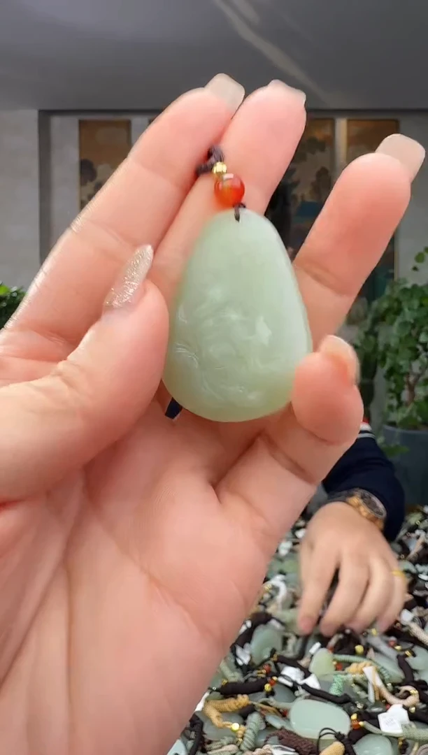 颈饰未镶嵌和田玉拍一发一多样性发货