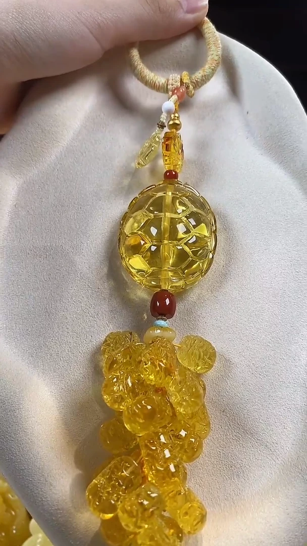 琥珀颈饰未镶嵌吊坠