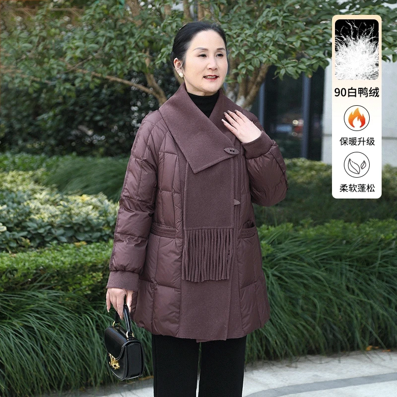 品牌中长款冬季妈妈装外套2025新款时尚围巾领个性时尚保暖羽绒服