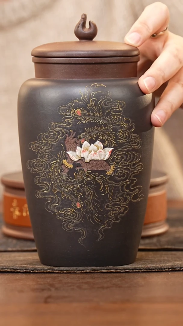 紫砂茶叶罐乔***茶佛手钮长罐黑料泥绘荷花描金刻祥云