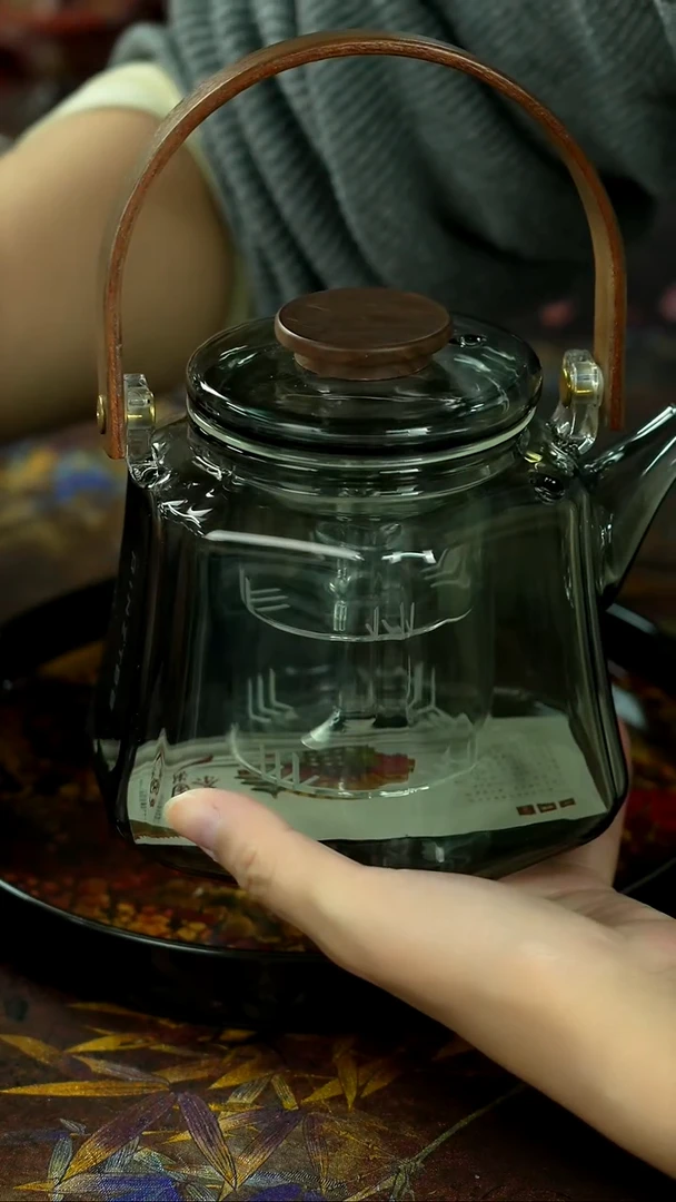 一器一玩味 一壶一春秋