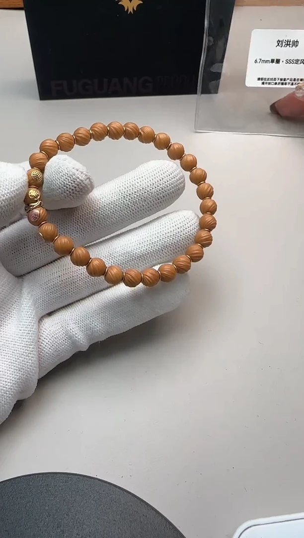 【闪购商品】橄榄核手串橄榄核尖手串加配饰