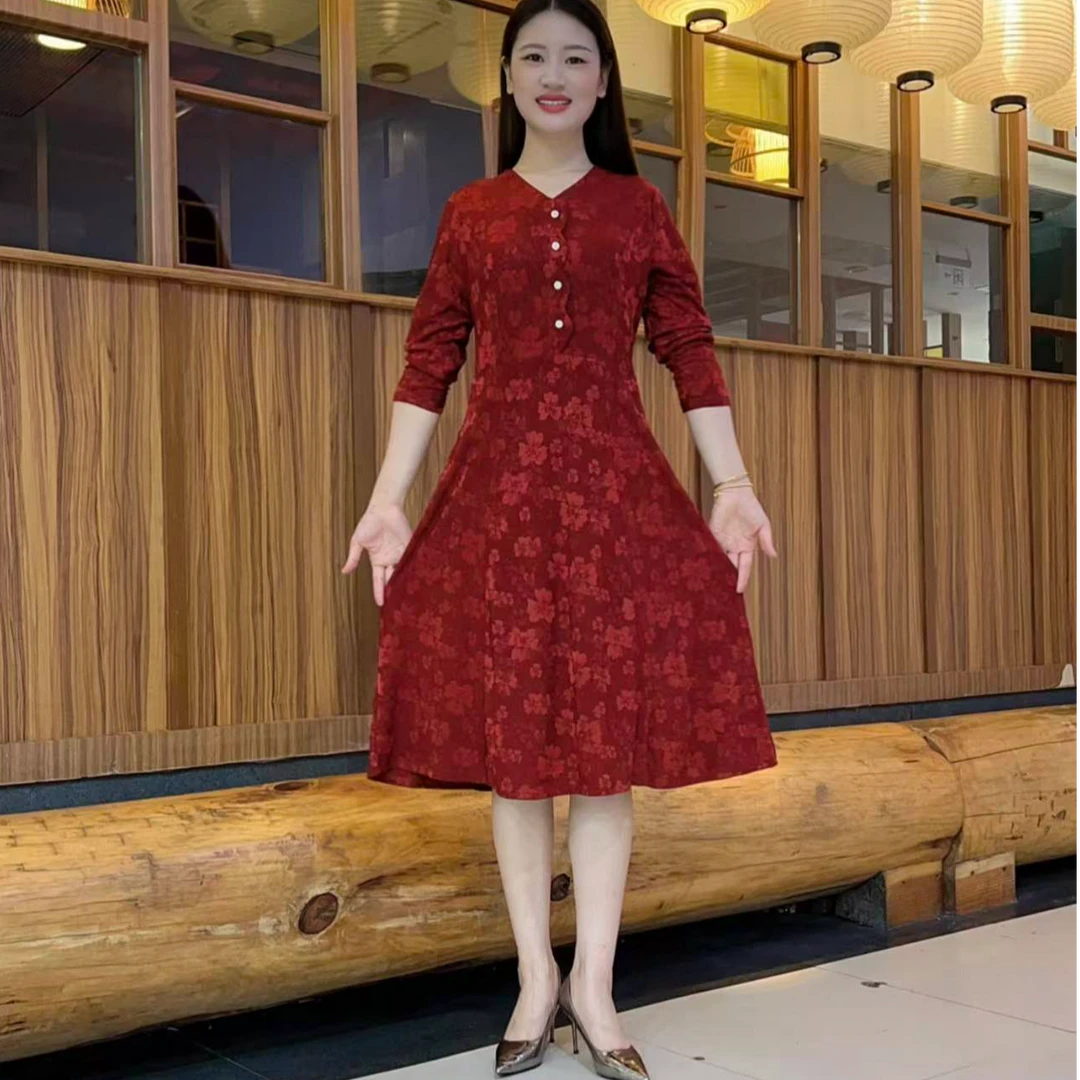 中年妈妈装长袖连衣裙2025秋冬季新款时尚气质收腰显瘦中长款裙子