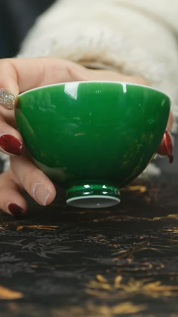 【闪购商品】瓷堂里郎窑翡翠绿鸡心杯