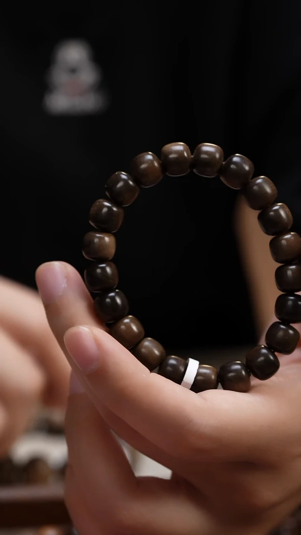 檀香木手串/手链阴沉老山檀香9*10老型单圈微瑕