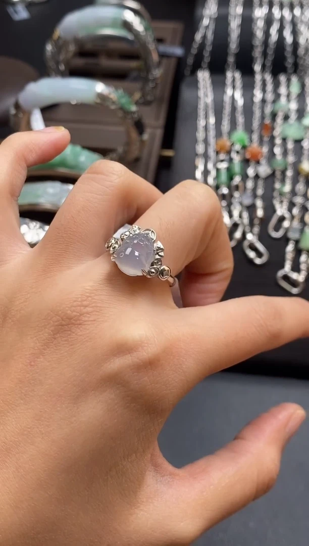 颈饰银S925镶嵌翡翠16685