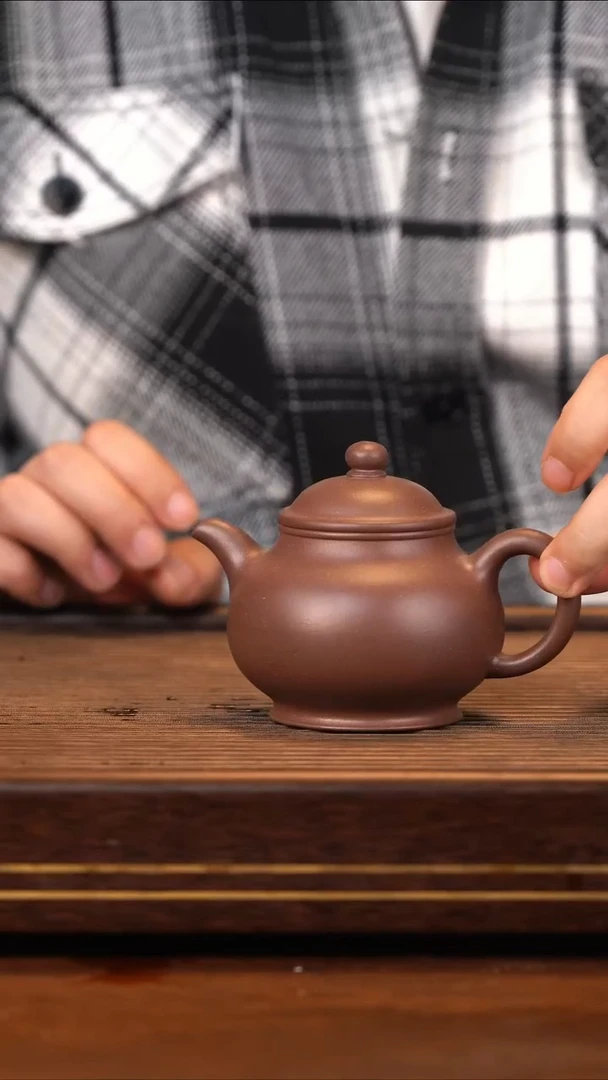 茶壶紫砂底槽青潘壶