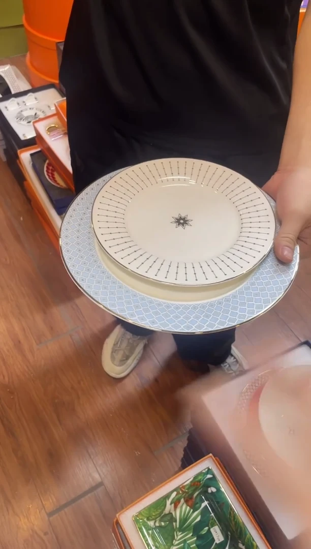 杯鸿辉家品牌瓷器，京东包邮！
