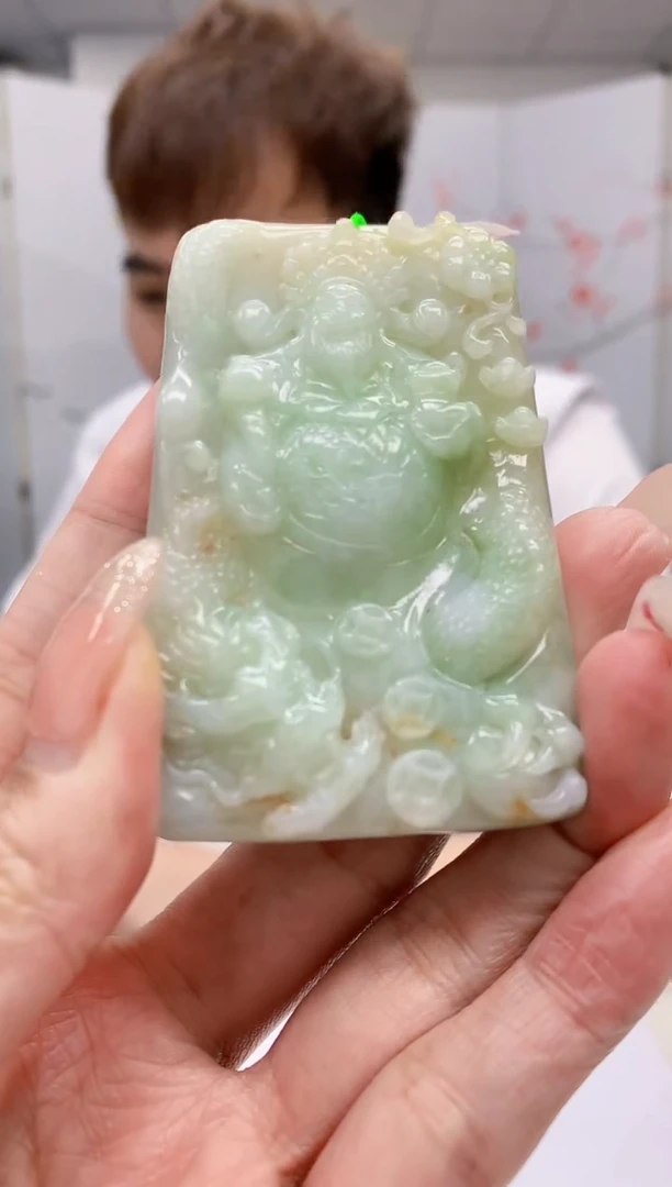 【闪购商品】定制翡翠未镶嵌4868MM-毛货挂件115