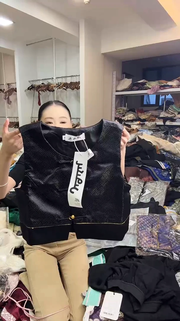 XL码      115-125斤