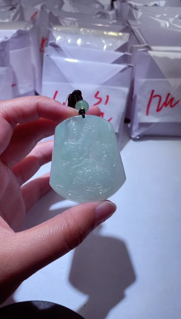 颈饰未镶嵌翡翠000088499