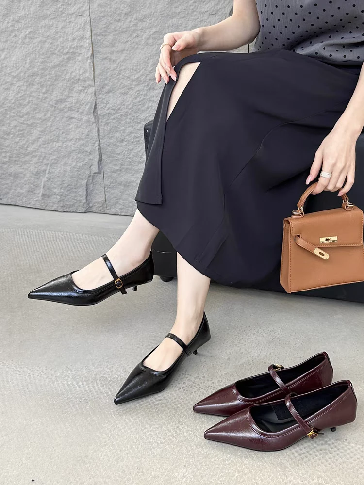 法式晚风单鞋中跟软皮软底黑色棕色配裙子粗跟尖头小香风玛丽珍鞋