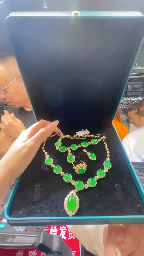 玛瑙/玉髓套链合金天然玉石