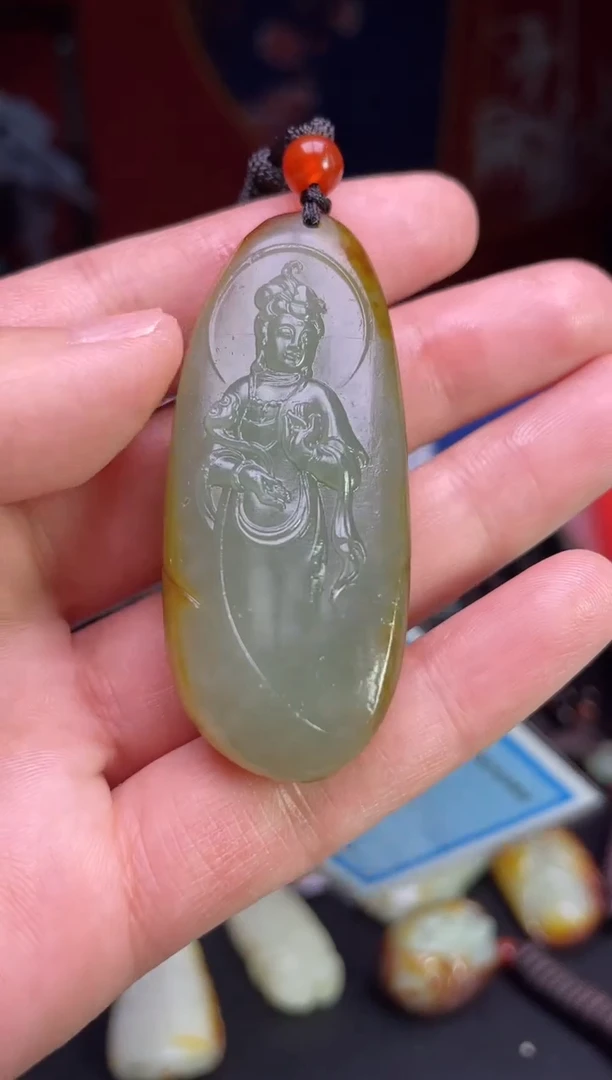 颈饰未镶嵌和田玉1