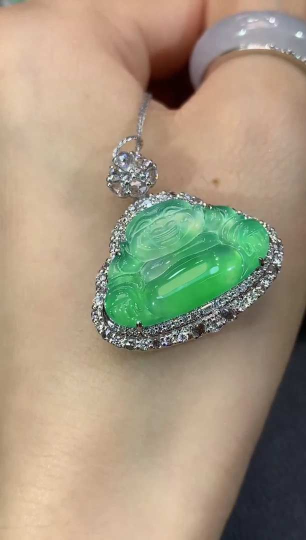 吊坠(不含链)18K金镶嵌翡翠A53