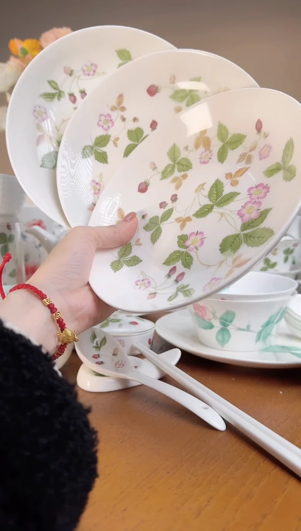 【闪购商品】高骨瓷7寸深盘3高骨瓷7寸深盘3