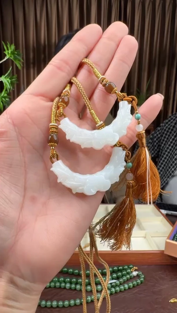 颈饰未镶嵌和田玉 102吴倩11.12多样性拍一发一