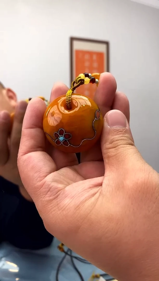 蜜蜡未镶嵌珠宝奇石假一罚十，发一件023