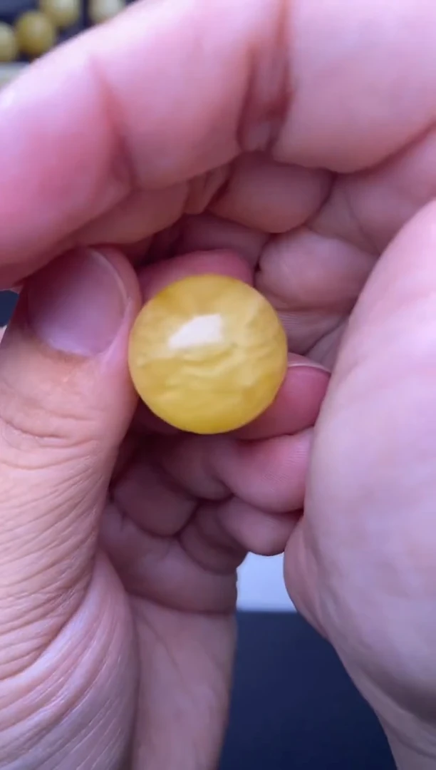 裸石琥珀未镶嵌 大小姐珠宝严选70