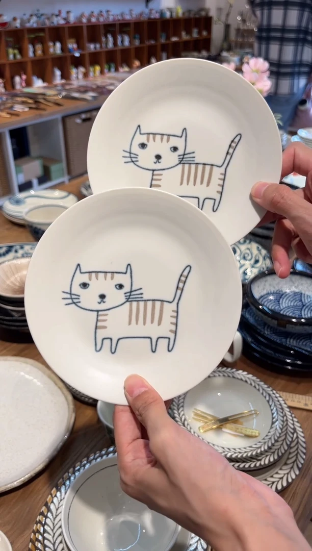 瓷2只装猫之趣小盘（散步）