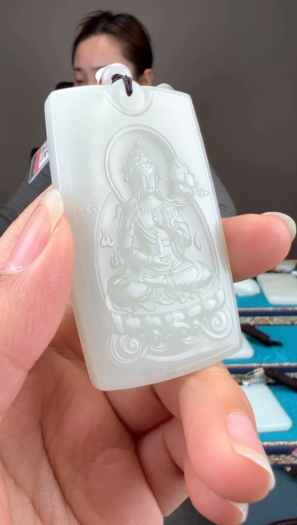 【闪购商品】和田玉颈饰未镶嵌1