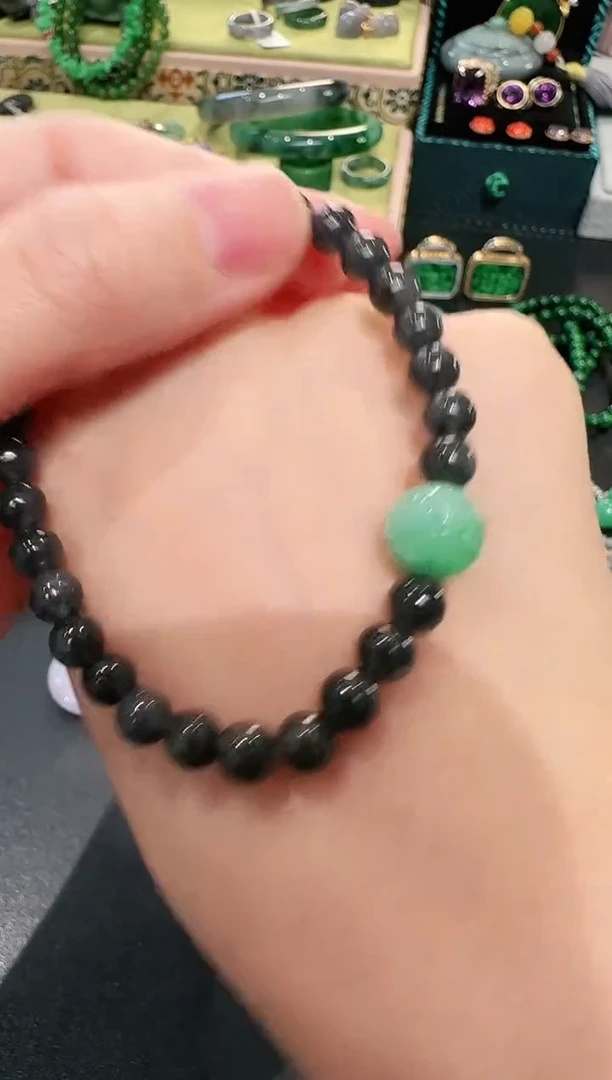 【闪购商品】翡翠颈饰未镶嵌珠串