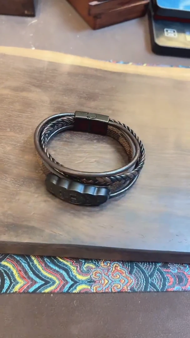 手串未镶嵌和田玉和田玉五帝钱手串 M058