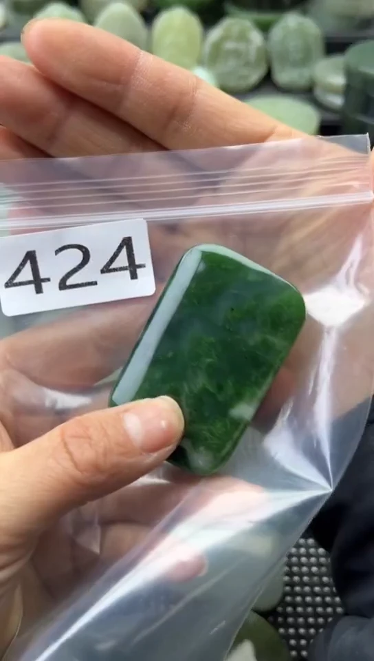 未镶嵌和田玉珠宝半成品牌子