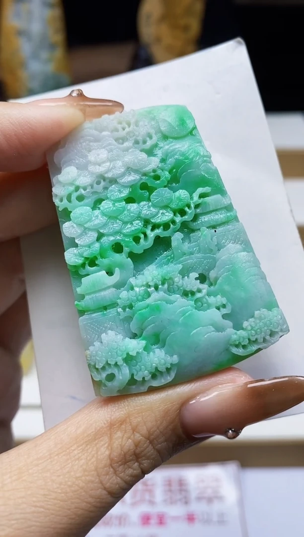 颈饰未镶嵌翡翠翡翠A货