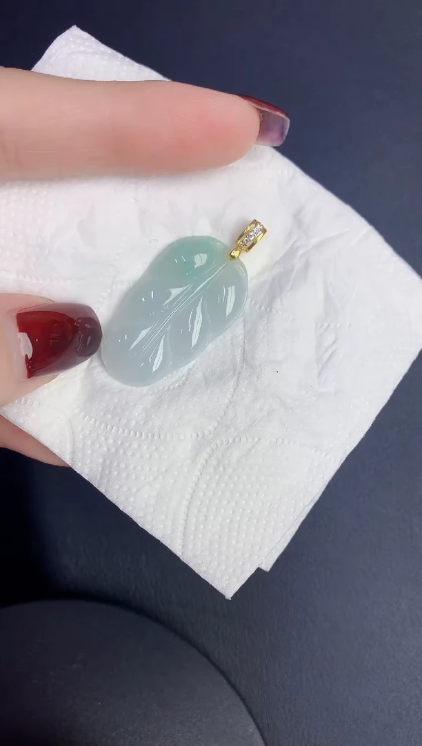 颈饰未镶嵌翡翠缅甸天然翡翠A货