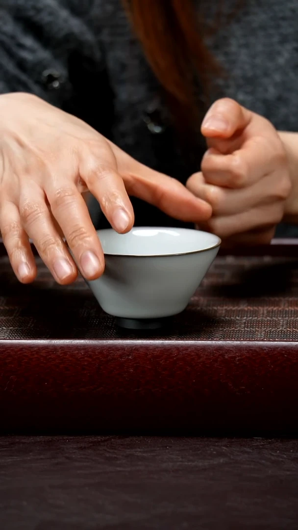 【闪购商品】紫砂茶杯九序《玉白釉斗笠盏》