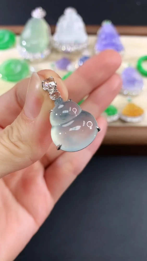 吊坠(不含链)18K金镶嵌翡翠307|38000