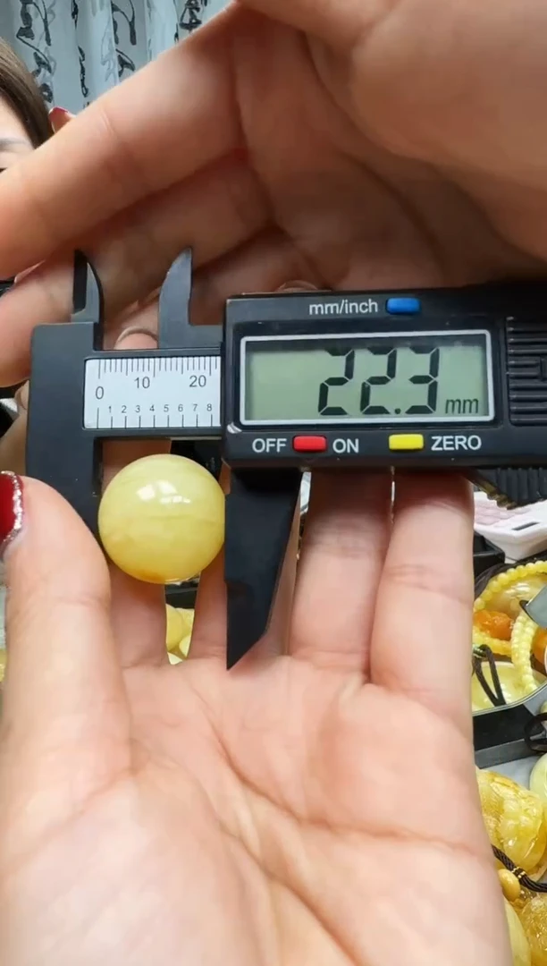 【闪购商品】琥珀裸石未镶嵌珠子