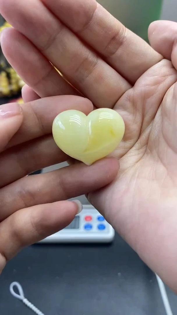 琥珀未镶嵌珠宝奇石967