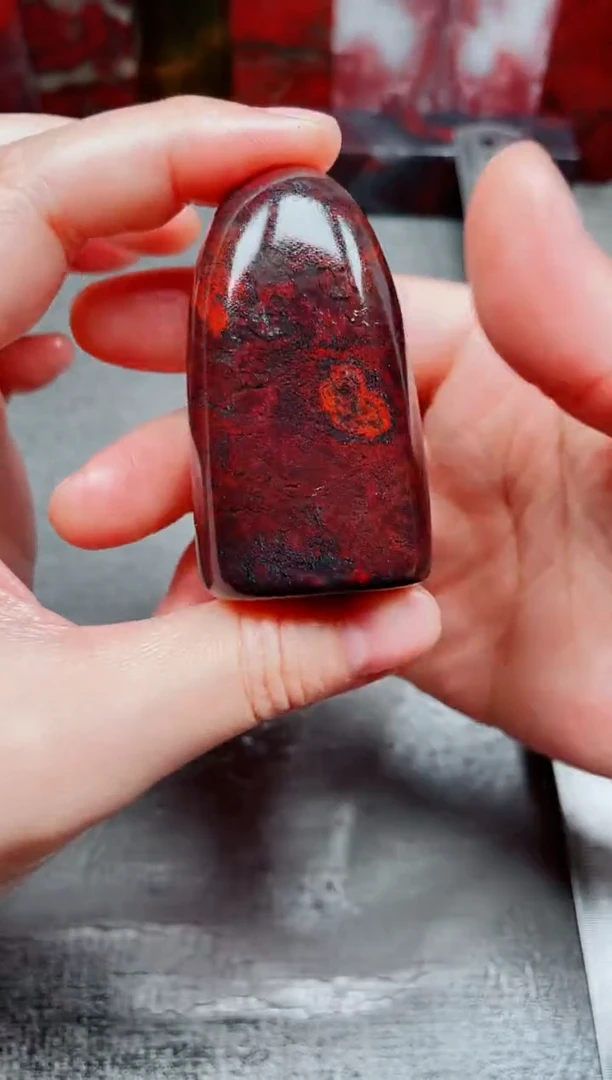 玉桂林鸡血玉素章随型40