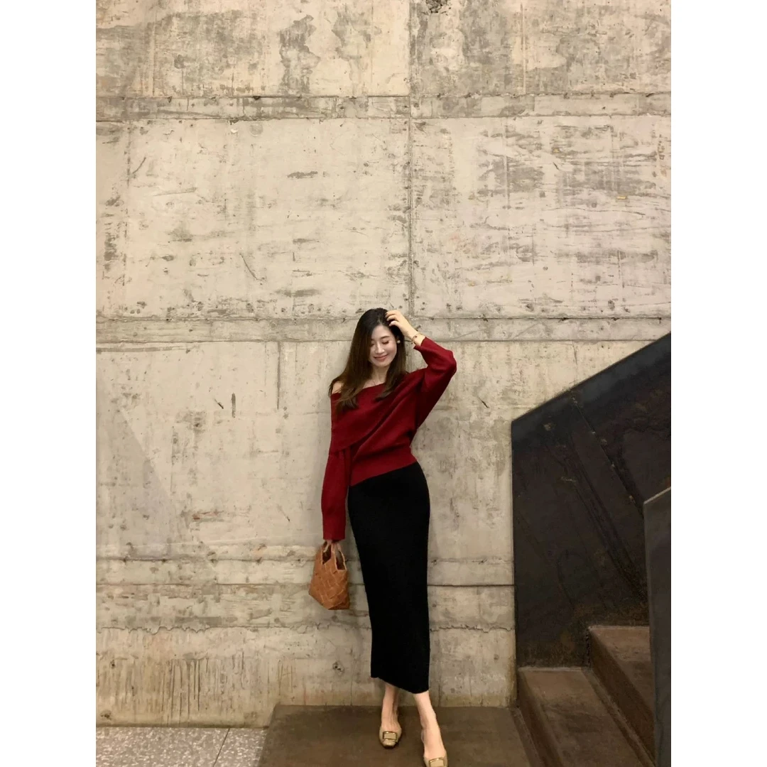 2025秋季新款红色一字肩毛衣慵懒风韩系针织衫上衣百搭半身裙套装