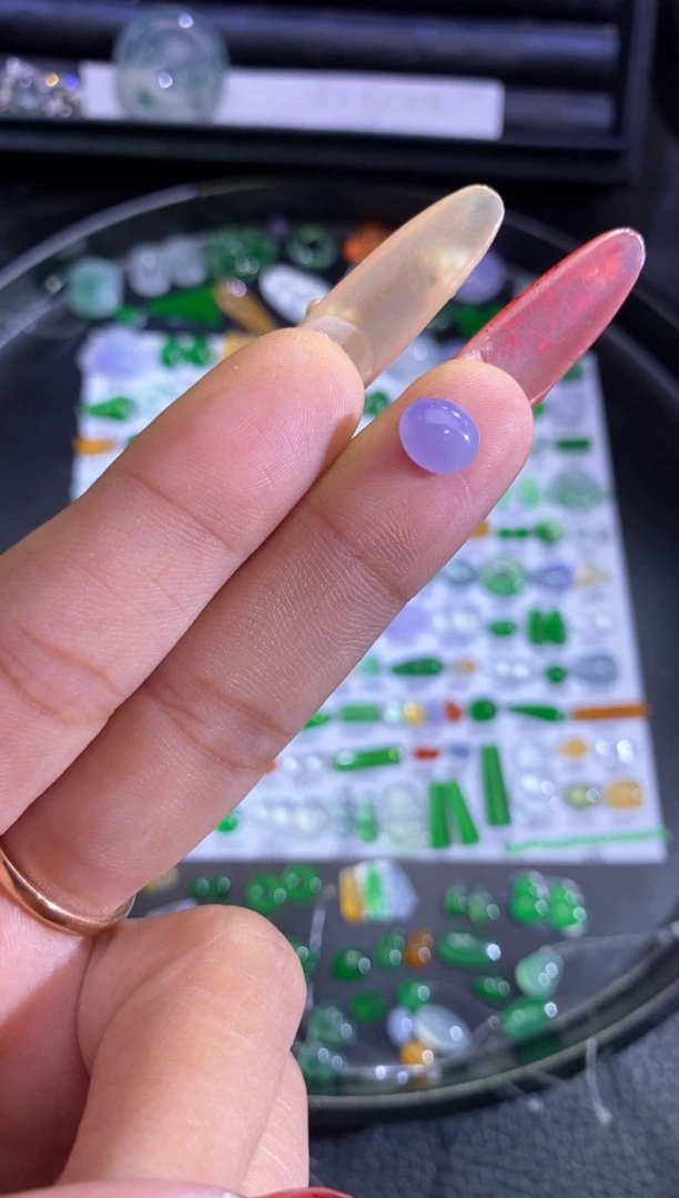 未镶嵌挂件翡翠蛋