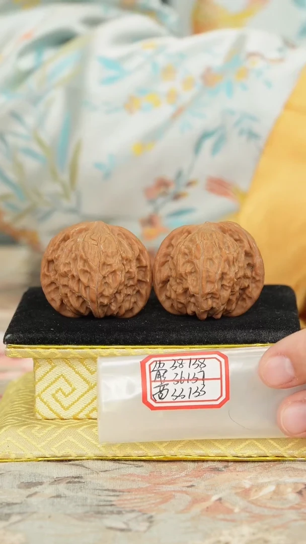 【闪购商品】文玩核桃把件磨盘