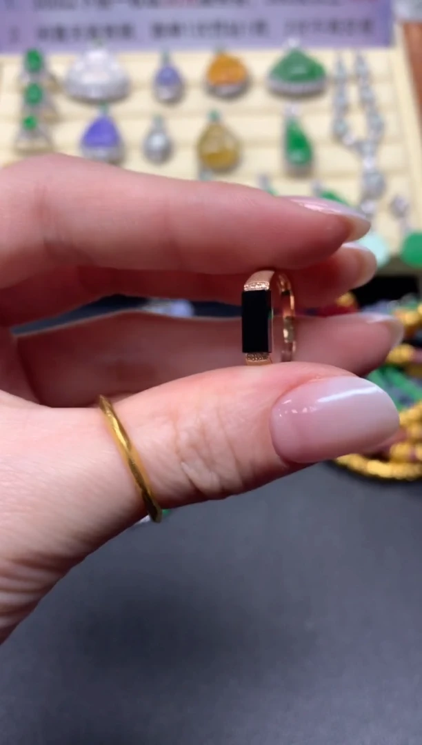 【闪购商品】翡翠戒指18K金镶嵌墨翠戒指|1500+150