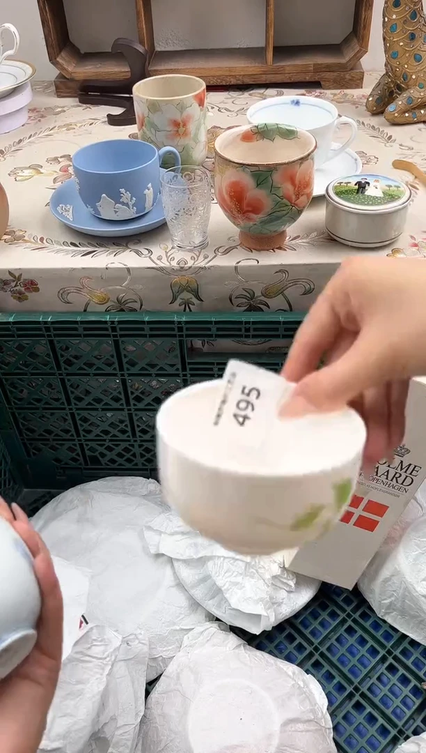 瓷片老**小H         495