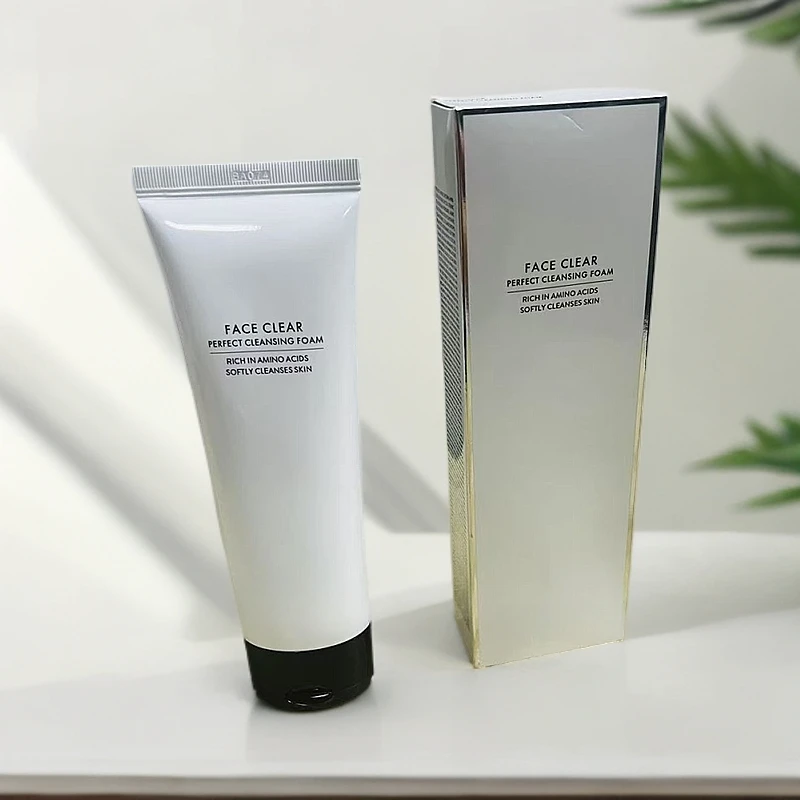 洗面奶深层清洁保湿洁面120ml