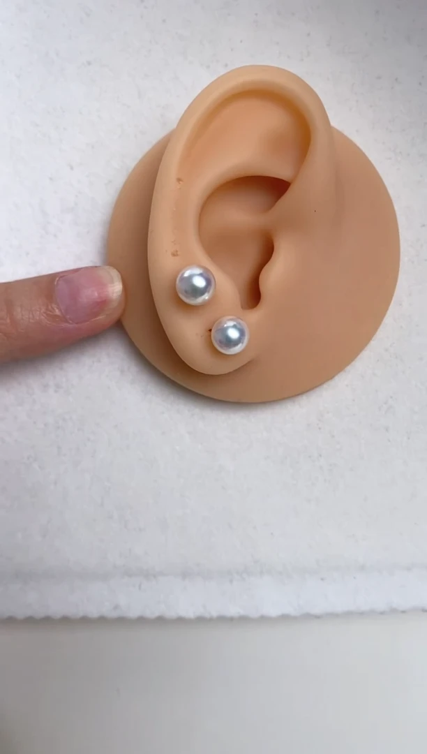 18K金镶嵌耳钉海水珍珠7.5-8mm耳钉特选福利